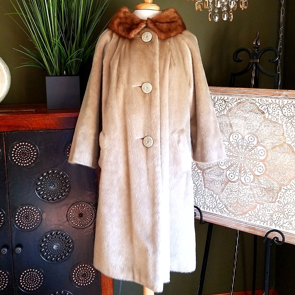 Vintage Brazotta Fairmoor Mink Collar Mohair Coat